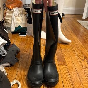 Hunter Classic Black Rain Boots